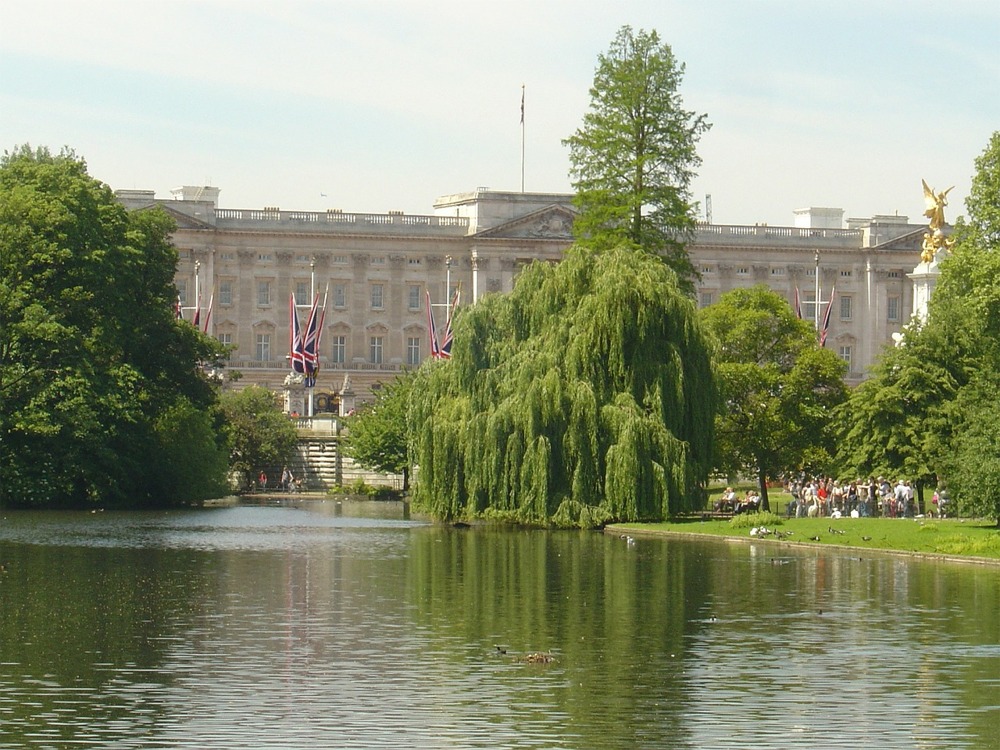 St James Park, Westminster, London, England, UK.