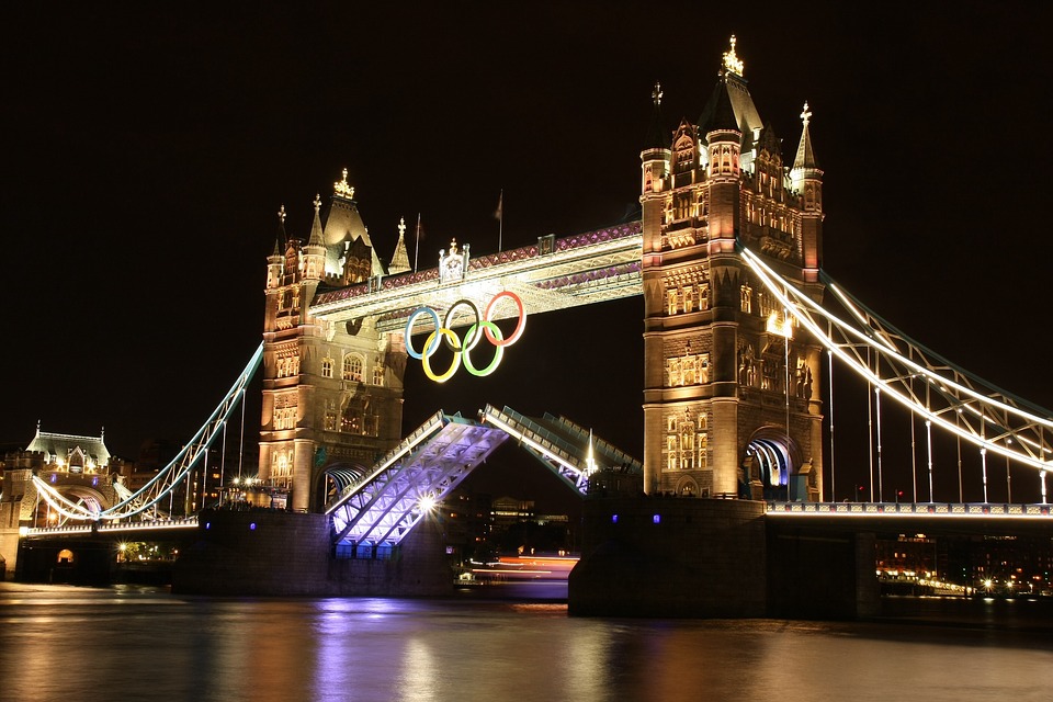 The Tower Bridge in London England - Photo 6